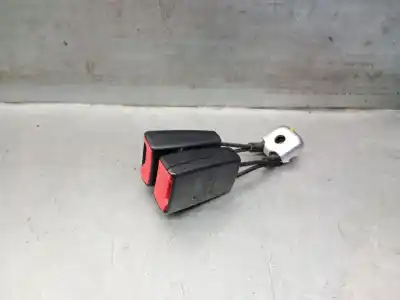 Автозапчасти б/у крюк для пояса за skoda rapid spaceback (nh1) 1.6 tdi ссылки oem iam 60u857739  60u857739