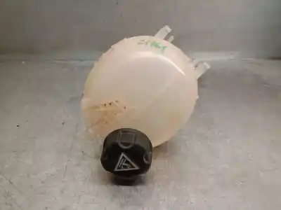Peça sobressalente para automóvel em segunda mão Depósito De Expansão por CITROEN C4 III (BA_, BB_, BC_) 1.2 PURETECH 130 (BAHNSA, BAHNSB) Referências OEM IAM 9824198680 9624316180 9824198680