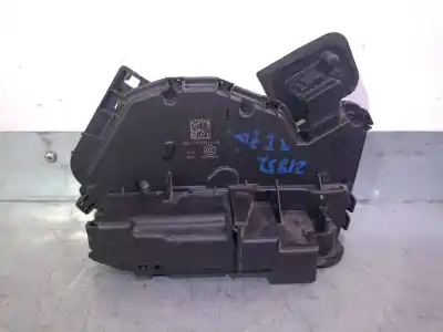 Автозапчастина б/у замок дверей заднього лівого для VOLKSWAGEN TOURAN (5T1) 2.0 TDI Посилання на OEM IAM 5TA839015E 453701810 KIEKERT 5TA839015L