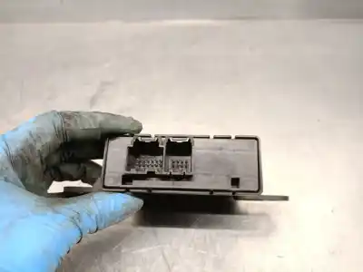 Second-hand car spare part electronic module for iveco daily vi furgón 33s15, 35s15, 35c15 oem iam references 5801468362 0263004708 bosch 