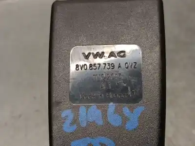 İkinci el araba yedek parçası arka sag kemer kanca için volkswagen golf vii (5g1, bq1, be1, be2) 2.0 gti oem iam referansları 8v0857739a  8v0857739
