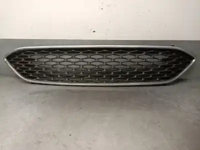 Second-hand car spare part central bumper grille for ford focus iii turnier 1.0 ecoboost oem iam references f1eb8200a