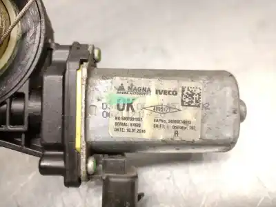 Second-hand car spare part passenger side right window regulator for iveco daily vi furgón 33s15, 35s15, 35c15 oem iam references 5801901052  