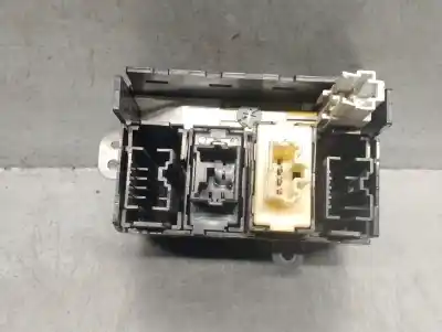 Автозапчасти б/у управление светом за mitsubishi space wagon (n3_w, n4_w) 2.0 (n33w) ссылки oem iam mb680001  mb680001