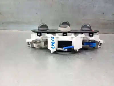 Автозапчастина б/у контроль опалення / кондиціонації для renault twingo ii (cn0_) 1.2 (cn0d) посилання на oem iam 7701067954 69837001 7701067954