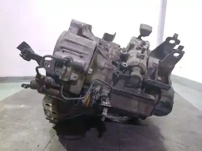 Second-hand car spare part gearbox for toyota corolla (_e12_) 2.0 d-4d (cde120r_, cde120l_) oem iam references 303001e030  303001e140