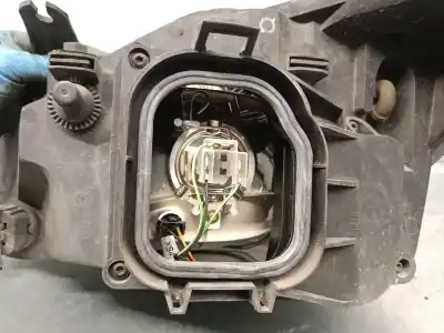 Автозапчасти б/у правая фара за ford focus i (daw, dbw) 1.8 di / tddi ссылки oem iam 1152092  1152092