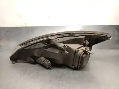 Автозапчасти б/у правая фара за ford focus i (daw, dbw) 1.8 di / tddi ссылки oem iam 1152092  1152092
