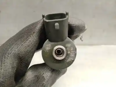 Pièce détachée automobile d'occasion injecteur pour bmw 5 (e39) 530 d références oem iam 7785984 0445110047 bosch 