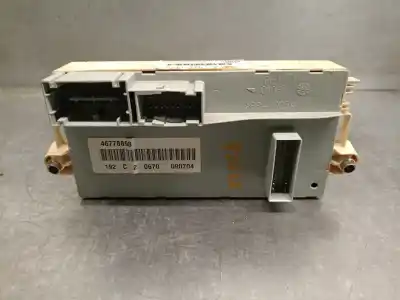 Автозапчасти б/у блок реле/предохранителей за fiat stilo (192_) 1.9 jtd (192_xe1a) ссылки oem iam 51715858 501209630050 magneti marelli 