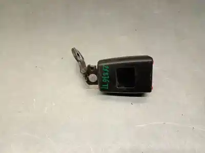 Автозапчасти б/у крюк для пояса за audi a4 b6 descapotable (8h7) 1.8 t ссылки oem iam 8h0857739  8h0857739