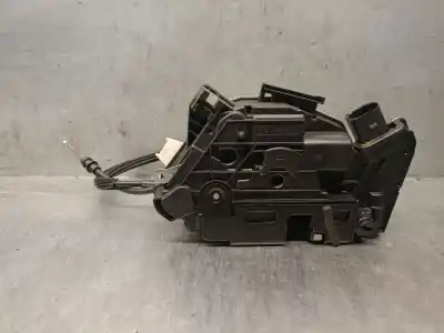 Peça sobressalente para automóvel em segunda mão fechadura da porta traseira direita por volkswagen cc  referências oem iam 5n0839016j  5n0839016j