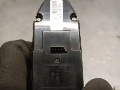 Second-hand car spare part left front power window switch for bmw x3 (e83) 2.0 sd oem iam references 61313414354  61313414354