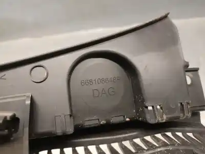 Peça sobressalente para automóvel em segunda mão grelha torpedo curcuvan por renault austral tce 130 referências oem iam 668108648r  668108648r