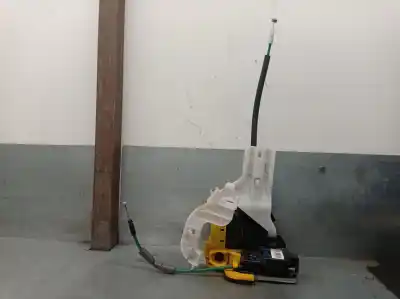 Peça sobressalente para automóvel em segunda mão fechadura da porta dianteira direita por hyundai i30 (gd) 1.4 crdi referências oem iam 81320a6010