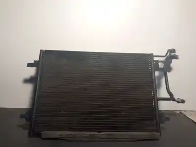 Pezzo di ricambio per auto di seconda mano condensatore / radiatore aria condizionata per audi a4 b5 (8d2) 1.9 tdi riferimenti oem iam 8d0260401h  8d0260403h