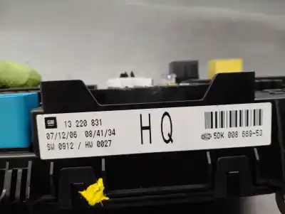 Pièce détachée automobile d'occasion  pour OPEL ZAFIRA / ZAFIRA FAMILY B (A05)  Références OEM IAM 13220831 5DK00866953 HELLA 