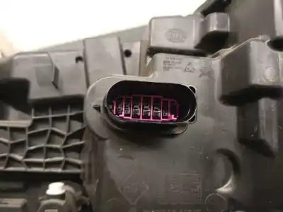 Second-hand car spare part right headlight for renault austral tce 130 oem iam references 260103381r 1ex01515202 hella 260103381r