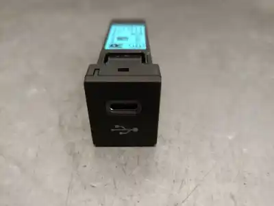 Pezzo di ricambio per auto di seconda mano  per TOYOTA COROLLA SEDÁN (_E21_)  Riferimenti OEM IAM 8619002110 726123021 8619002110