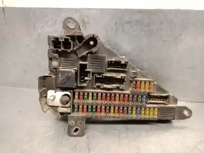 Tweedehands auto-onderdeel relais/zekeringenkastje voor bmw 5 (e60) 530 d oem iam-referenties 690661804