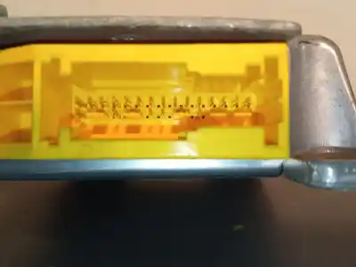 Peça sobressalente para automóvel em segunda mão centralina de airbag por kia rio i fastback (dc) 1.3 referências oem iam 0k32b677f0  