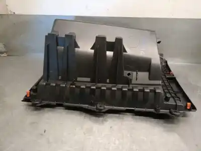 Pezzo di ricambio per auto di seconda mano scatola di guanti per toyota corolla sedán (_e21_) 1.8 vvti hybrid (zwe211, mzea12) riferimenti oem iam 5543302560c0  5555002540c0