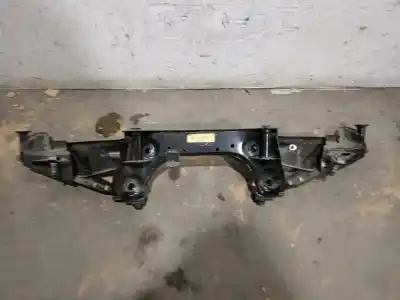 Peça sobressalente para automóvel em segunda mão charrió / suporte de eixo de trás por bmw 1 (f40) 118 i referências oem iam 33306851560
