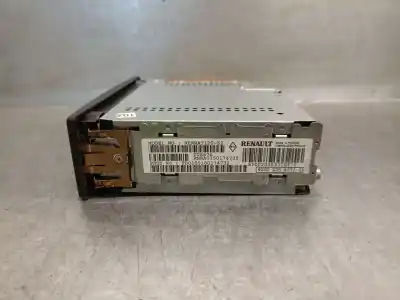 Second-hand car spare part audio system / radio cd for renault espace iv (jk0) (2002->) 2.2 dci (jk07) oem iam references 8200205833  8200205833