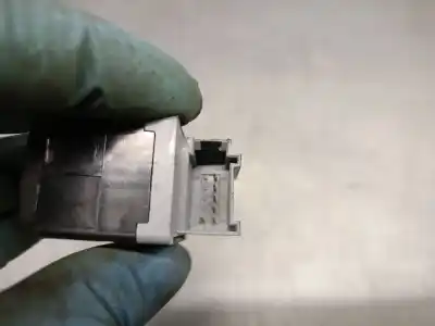 Автозапчастина б/у вимикач для audi a5 (8t3) 3.0 tdi quattro посилання на oem iam 4f0962109  4f0962109