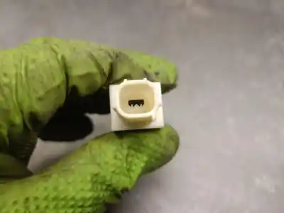 Автозапчастина б/у антена для mazda cx-30 (dm) skyactiv-x m hybrid посилання на oem iam kd47676nxa  