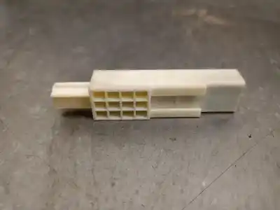 Автозапчастина б/у антена для mazda cx-30 (dm) skyactiv-x m hybrid посилання на oem iam kd47676nxa  