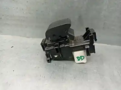 Автозапчасти б/у выключатель переднего правого окна за toyota yaris (_p13_) 1.5 (nsp131_) ссылки oem iam 19282917  