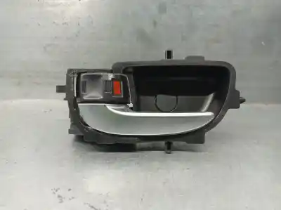 Автозапчастина б/у ліва передня внутрішня ручка для TOYOTA YARIS (_P13_) 1.5 (NSP131_) Посилання на OEM IAM 692060D271 692060D281 692060D450C1