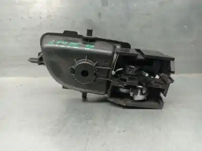 Автозапчастина б/у ліва передня внутрішня ручка для toyota yaris (_p13_) 1.5 (nsp131_) посилання на oem iam 692060d271 692060d281 692060d450c1