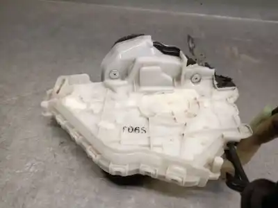 Автозапчастина б/у замок передніх дверей лівий для mazda cx-30 (dm) skyactiv-x m hybrid посилання на oem iam dfr559310  dfr559310