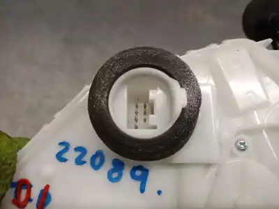 Автозапчастина б/у замок передніх дверей лівий для mazda cx-30 (dm) skyactiv-x m hybrid посилання на oem iam dfr559310  dfr559310