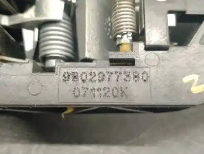 Автозапчастина б/у завнішня ручка задня ліва для peugeot 2008 ii (ud_, us_, uy_, uk_) 1.2 puretech 100 посилання на oem iam 980297831t  980297831t