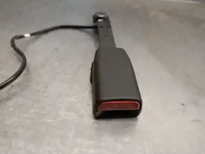 Автозапчасти б/у крюк для пояса за mazda cx-30 (dm) skyactiv-x m hybrid ссылки oem iam dfr757680a  dfr757680a