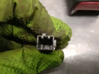 Автозапчасти б/у крюк для пояса за mazda cx-30 (dm) skyactiv-x m hybrid ссылки oem iam dfr757680a  dfr757680a