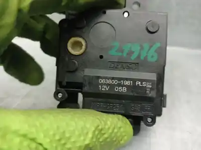 Автозапчасти б/у мотор открывания люков кондиционера за toyota yaris (_p13_) 1.5 (nsp131_) ссылки oem iam 0638001981  