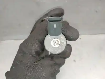 Piesă de schimb auto la mâna a doua injector pentru fiat stilo (192_) 1.9 jtd (192_xe1a) referințe oem iam 0445110119  