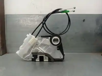 Автозапчастина б/у замок передній праві двері для toyota yaris (_p13_) 1.5 (nsp131_) посилання на oem iam 690300d540  690300d540