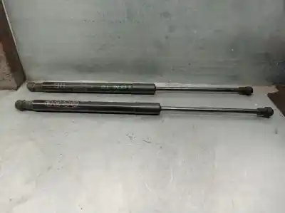 Автозапчастина б/у амортизаторі багажника/дверей для toyota yaris (_p13_) 1.5 (nsp131_) посилання на oem iam 689600d170