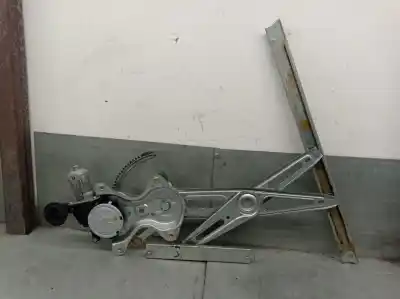 Автозапчастина б/у регулятор переднього правого скла для toyota yaris (_p13_) 1.5 (nsp131_) посилання на oem iam 857100d100