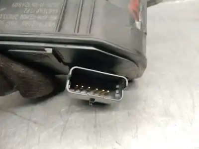 Автозапчастина б/у коробка метелика для peugeot 2008 ii (ud_, us_, uy_, uk_) 1.2 puretech 100 посилання на oem iam 9801942080  