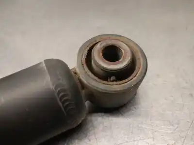 Автозапчастина б/у правий задній амортизатор для mazda cx-30 (dm) skyactiv-x m hybrid посилання на oem iam dfr528700a  dfr928700a