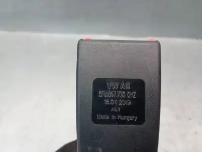 Автозапчасти б/у крюк для пояса за seat leon (5f1) 1.5 tsi ссылки oem iam 5f0857739qvz  5f0857739