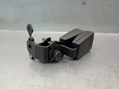 Автозапчасти б/у крюк для пояса за seat leon (5f1) 1.5 tsi ссылки oem iam 5f0857739qvz  5f0857739