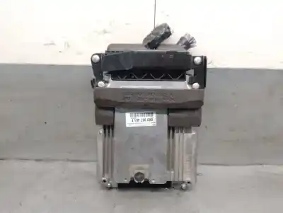 Peça sobressalente para automóvel em segunda mão centralina de motor uce por audi a5 (8t3) 3.0 tdi quattro referências oem iam 8k0907401f