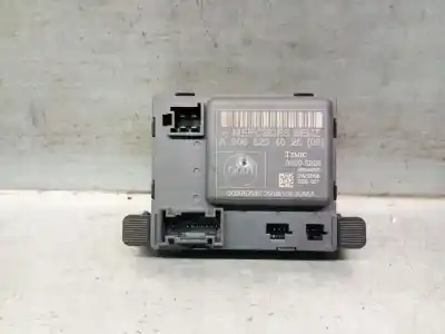 Автозапчастина б/у щит закр для VOLKSWAGEN CRAFTER 30-50 CAJA/CHASIS (2F_) 2.5 TDI Посилання на OEM IAM A9068204026  